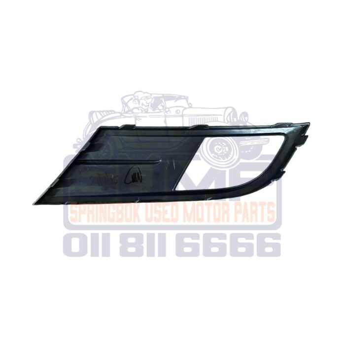 Bumper Grill Upper Jetta 6 15 - 18 (+ HOLE) - Image 3