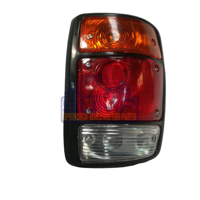 Tail Lamp Complete Nissan 1400 Ldv Rh