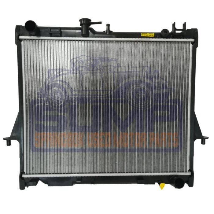 Radiator Isuzu Kb 2.0/2.4 Petrol / 2.5 Diesel Manual With Sensor 04 - Up