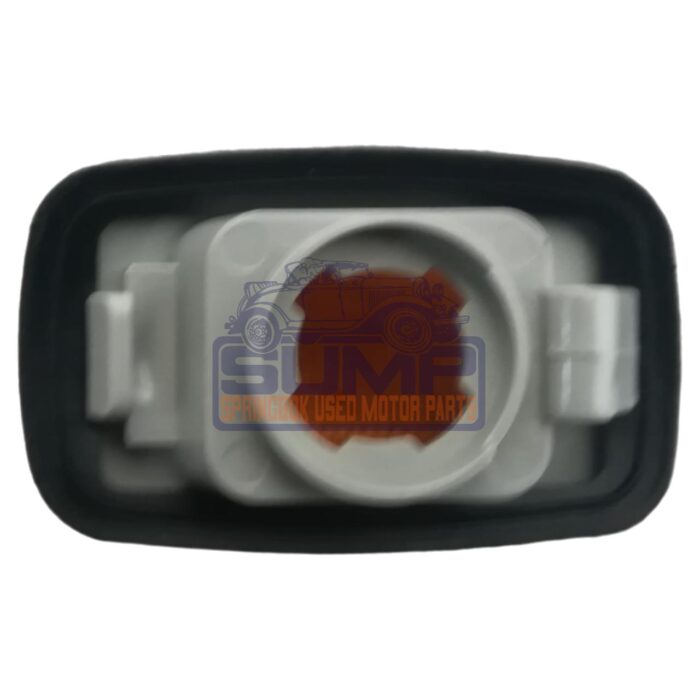 Marker Lamp Toyota Hilux 01 - 05 Amber (L=R) - Image 2