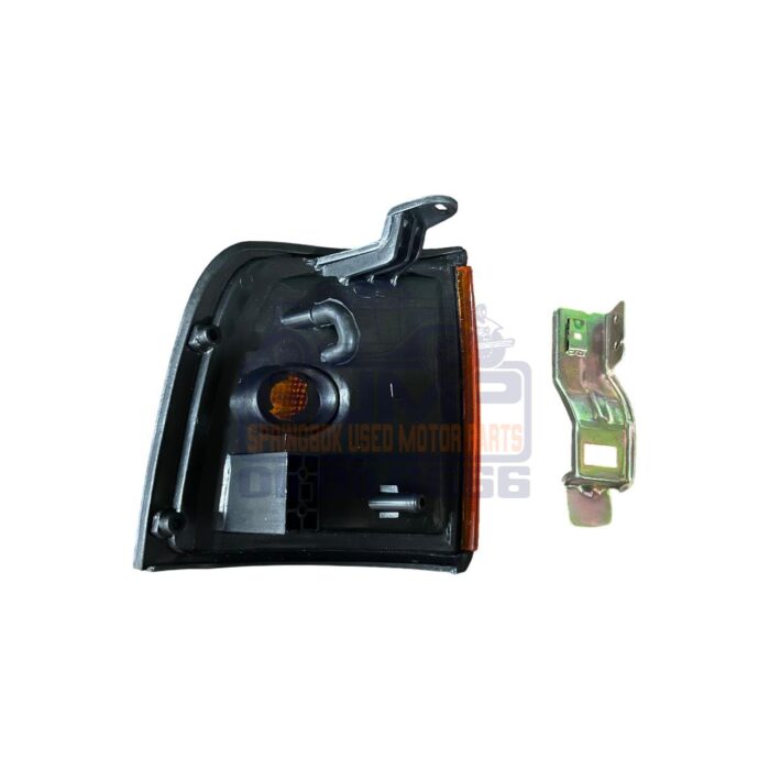 Corner Lamp Front Isuzu Ldv - Amber - Image 2