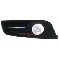 Bumper Grill Toyota Runx 04 - 06 (WITH Spot HOLE) Rh
