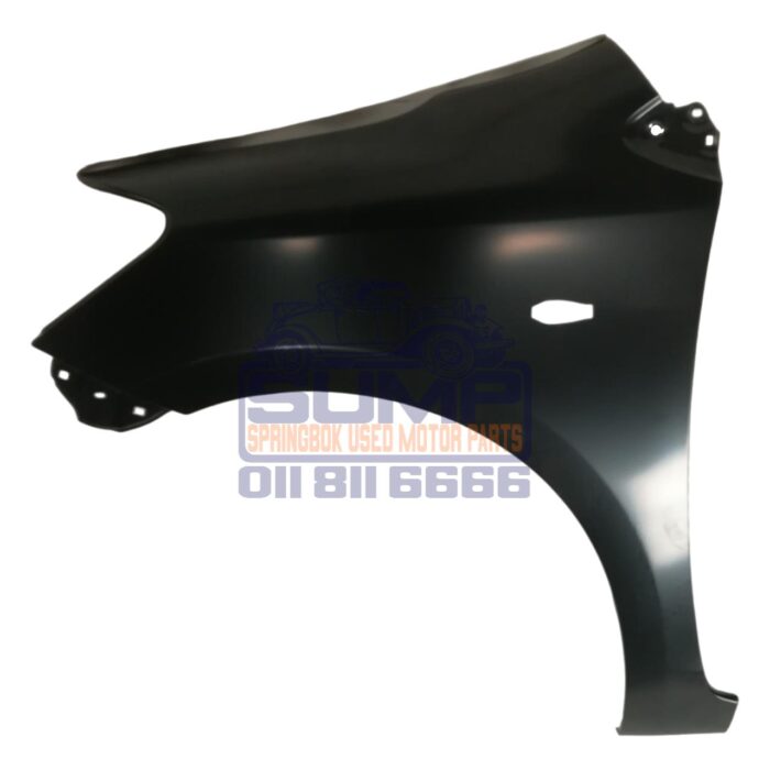 Fender Yaris Sedan (+ HOLE)