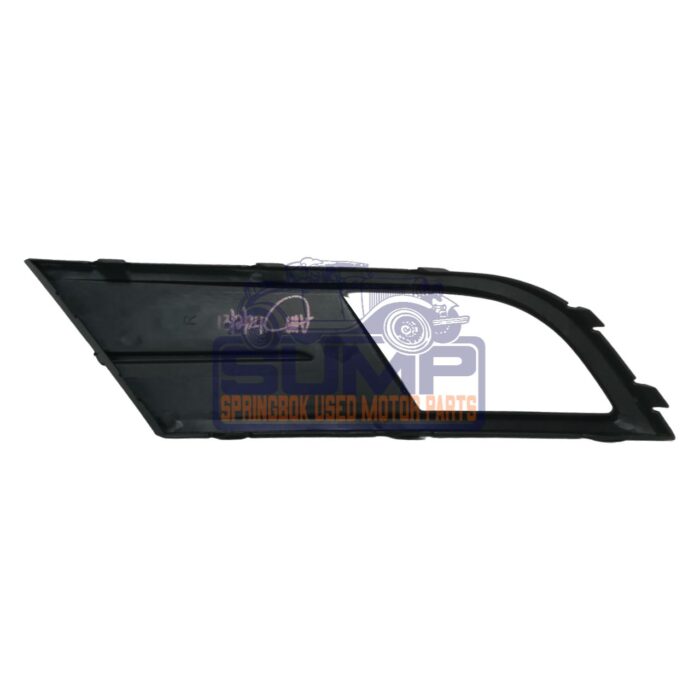 Bumper Grill Upper Jetta 6 15 - 18 (+ HOLE) - Image 3