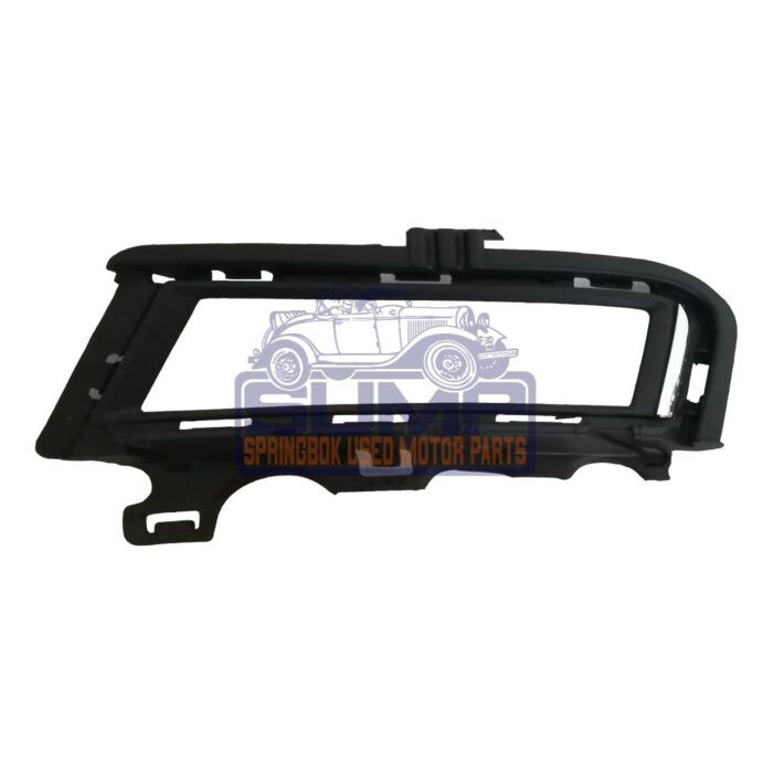 Bumper Grill Chrome BEAD+SPOT Hole Golf 7 Tsi (LH)