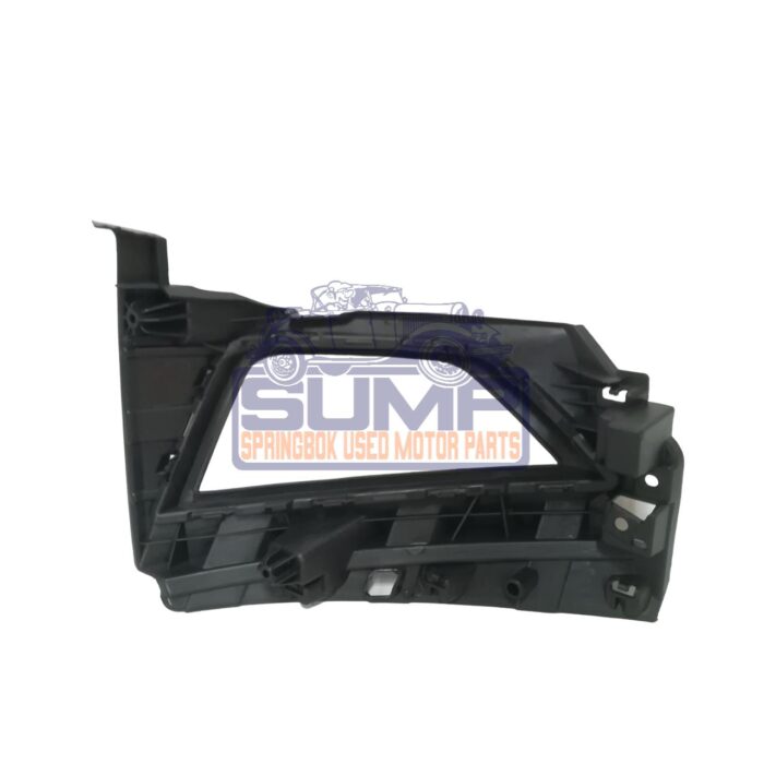 Bumper Grill Polo 18 - Up - Image 2