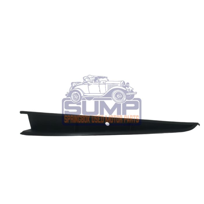 Bumper Grill Lower Polo 18 - Up Black - Image 2