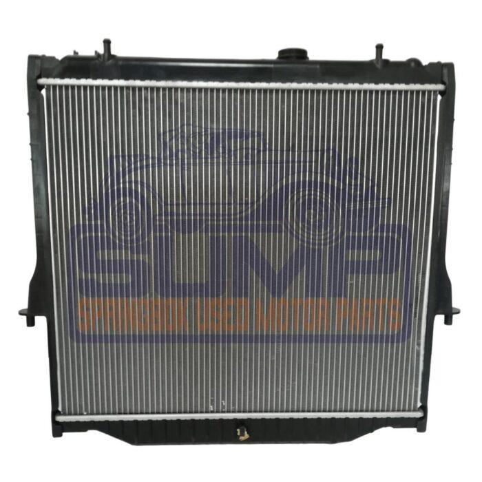 RADIATOR ISUZU 2 . 5 / 3 . 0 DIESEL 13 - 22 ( 580 MM )