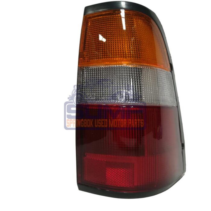 Tail Lamp + Socket Isuzu Kb 97 - 01 Ldv Rh
