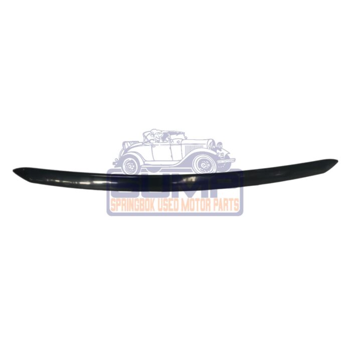 Bonnet Beading Hilux 16 - Up (BLACK)