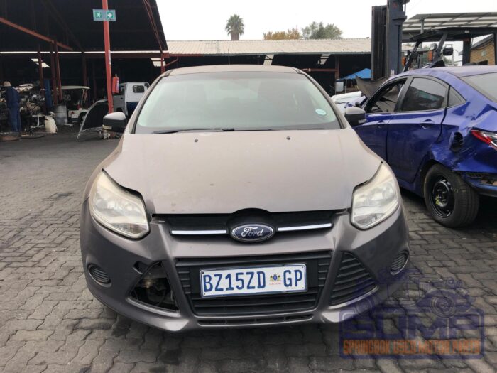 FORD FOCUS 1 . 6 Ti VCT AMBIENTE GRAY 2012 ( 29911 )
