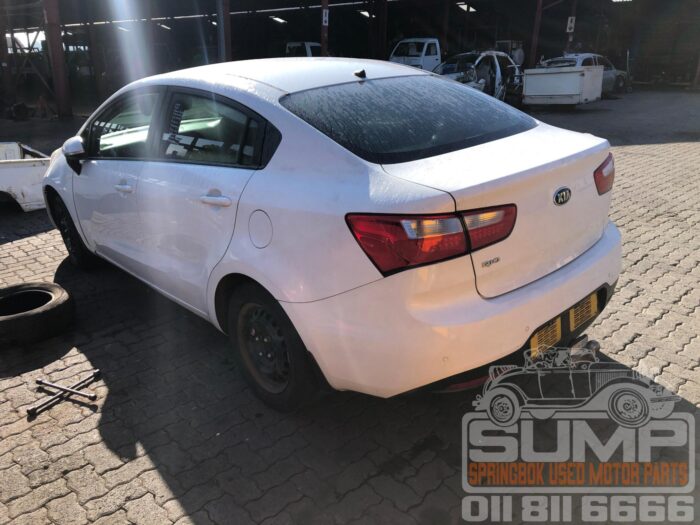 KIA , RIO 1 . 4 TEC 4 DR , WHITE , 2014 ( 30483 ) - Image 6