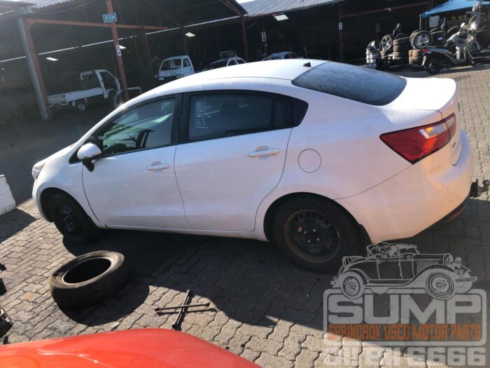 KIA , RIO 1 . 4 TEC 4 DR , WHITE , 2014 ( 30483 ) - Image 7