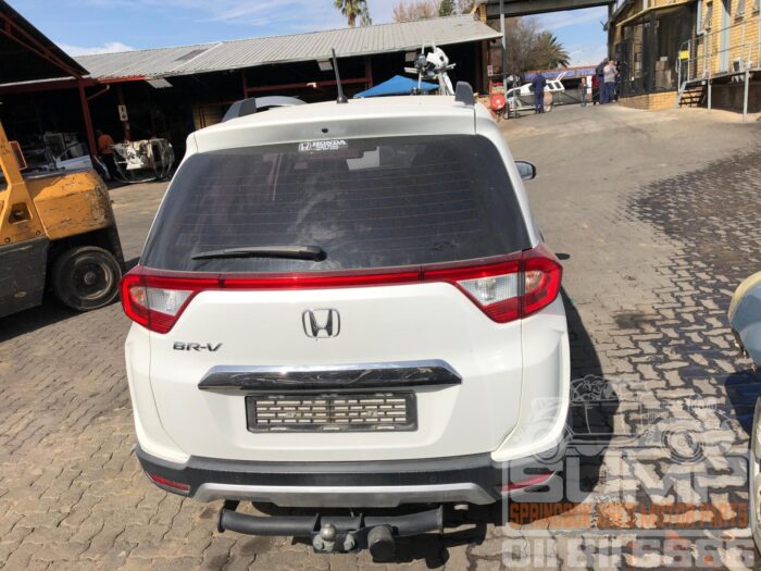 HONDA , BR - V 1 . 5 ELEGANCE CVT , WHITE , 2017 ( 30500 ) - Image 5