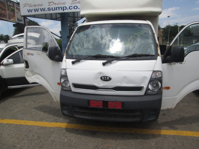 KIA , K 2700 WORKHORSE P / U S / C , WHITE , 2016 ( 29269 )
