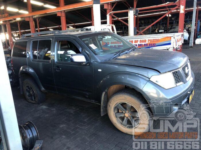 NISSAN , PATHFINDER 2 . 5 d CI A / T ( L 10 / 13 ) , GREY , 2006 ( 30514 ) - Image 3