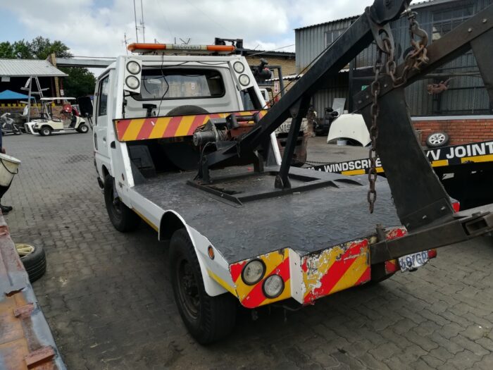NISSAN , ATLAS 200 TOW TRUCK , WHITE , 1996 ( 29328 ) - Image 6