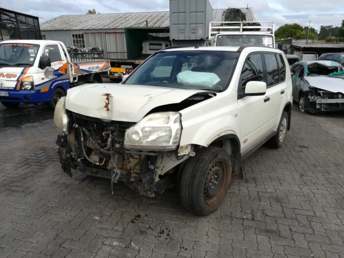 NISSAN , X TRAIL 2 . 0 D XE 4 X 2 ( R 66 ) , WHITE , 2009 ( 29337 ) - Image 8