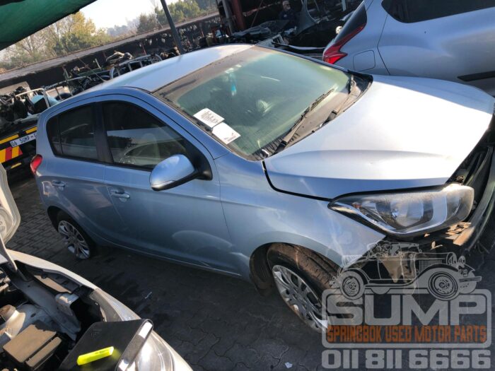 HYUNDAI , i 20 1 . 4 FLUID , BLUE , 2014 ( 30539 ) - Image 3