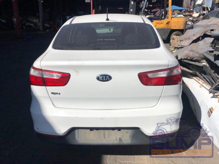 KIA , RIO 1 . 4 5 DR A / T , WHITE , 2016 ( 30080 ) - Image 5