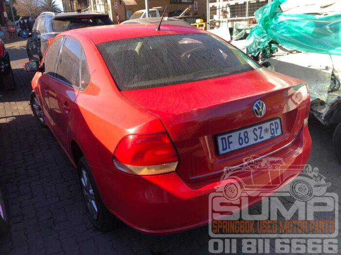 VOLKSWAGEN , POLO 1 . 6 COMFORTLINE TIP , RED , 2014 ( 30556 ) - Image 6