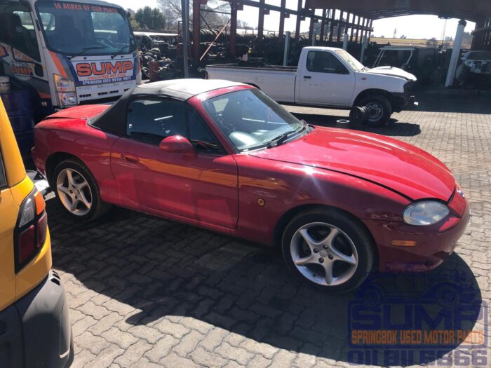 MAZDA , MX 5 1 . 8 i NB , RED , 2001 ( 30111 ) - Image 3