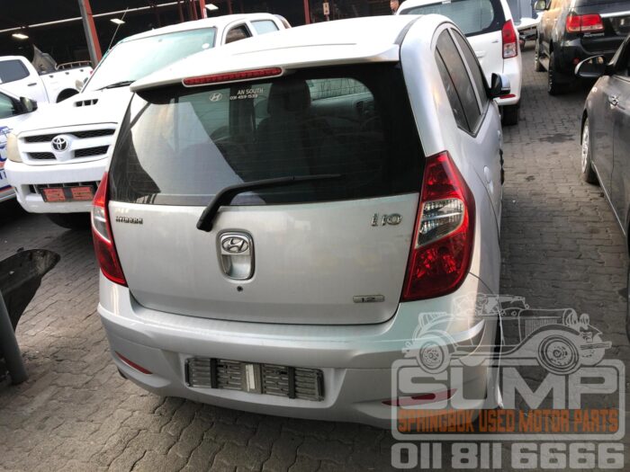HYUNDAI i 10 1 . 25 GLS / FLUID SILVER 2012 ( 30620 ) - Image 5