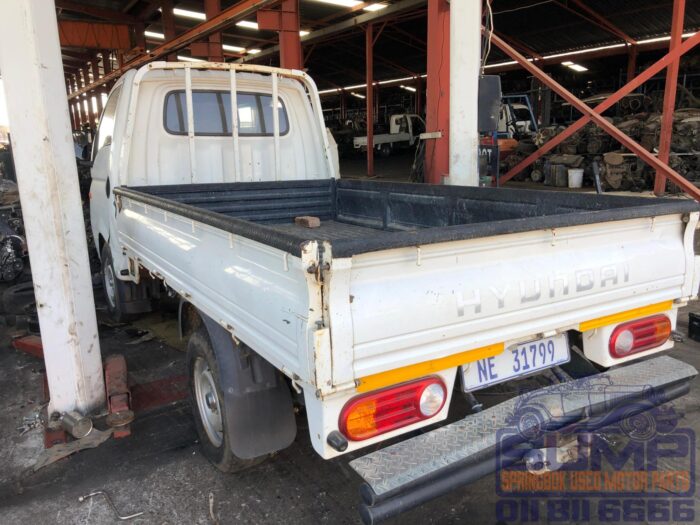 HYUNDAI , BAKKIE 2 . 6 I D P / C D / S , WHITE , 2009 ( 30169 ) - Image 6