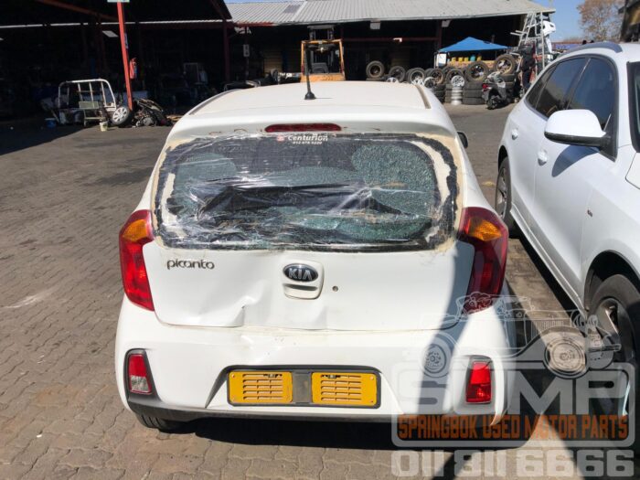 KIA PICANTO 1 . 0 LS WHITE 2015 ( 30722 ) - Image 5