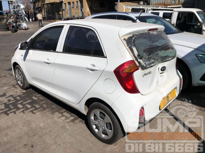 KIA PICANTO 1 . 0 LS WHITE 2015 ( 30722 ) - Image 6