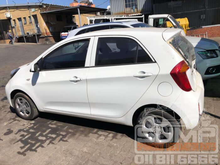 KIA PICANTO 1 . 0 LS WHITE 2015 ( 30722 ) - Image 7
