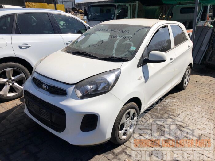 KIA PICANTO 1 . 0 LS WHITE 2015 ( 30722 ) - Image 8