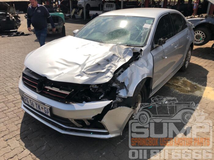 VOLKSWAGEN JETTA GP 1 . 6 CONCEPTLINE SILVER 2016 ( 30730 ) - Image 8