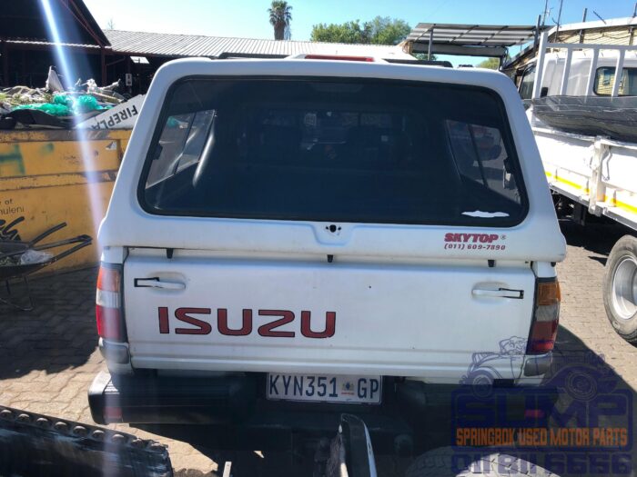 ISUZU , KB 320 LX 4 x 2 P / U D / C , WHITE , 2000 ( 30219 ) - Image 5