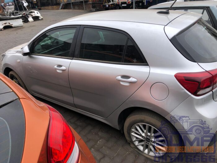 KIA , RIO 1 . 2 LS 5 Dr , SILVER , 2021 ( 30231 ) - Image 7