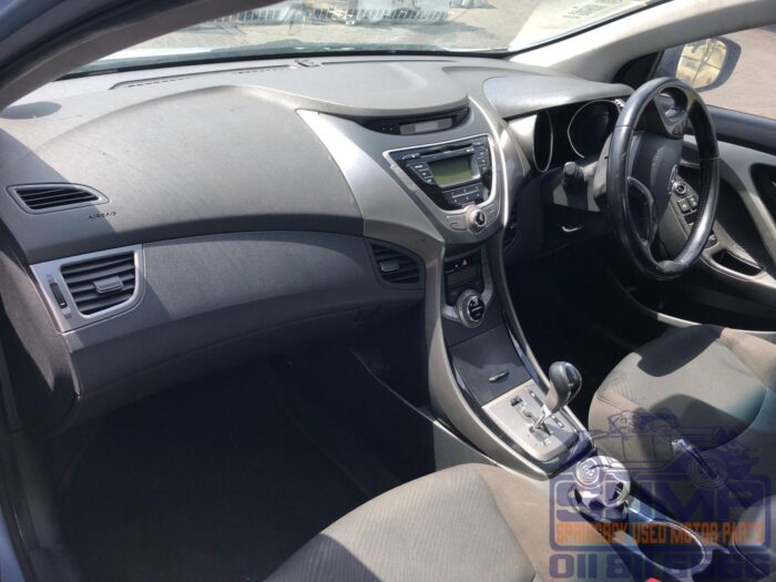 HYUNDAI , ELANTRA 1 . 8 GLS / EXECUTIVE A / T , BLUE , 2013 ( 30244 ) - Image 9