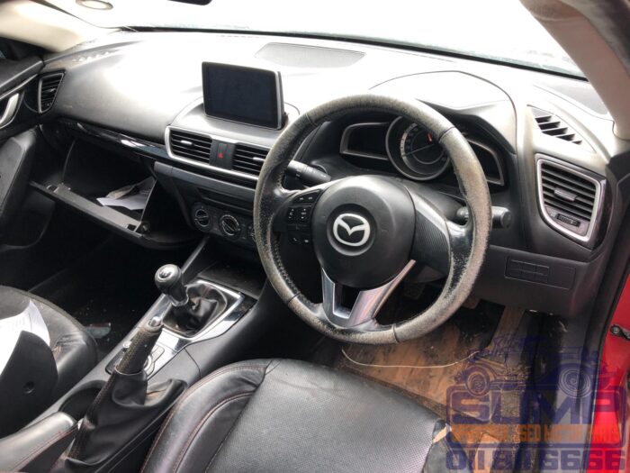 MAZDA , MAZDA 3 1 . 6 DYNAMIC 5 DR , RED , 2016 ( 30298 ) - Image 9