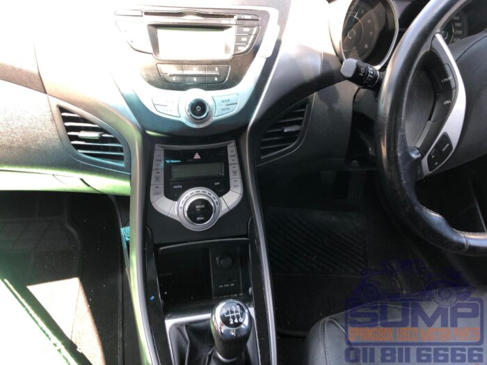 HYUNDAI , ELANTRA 1 . 8 GLS / EXECUTIVE , BLUE , 2011 ( 30306 ) - Image 10