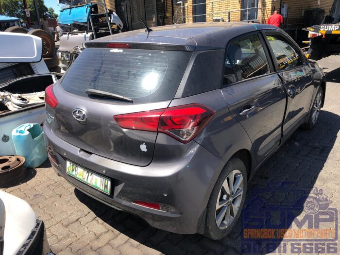 HYUNDAI , I 20 1 . 4 FLUID , GREY , 2016 ( 30327 ) - Image 4