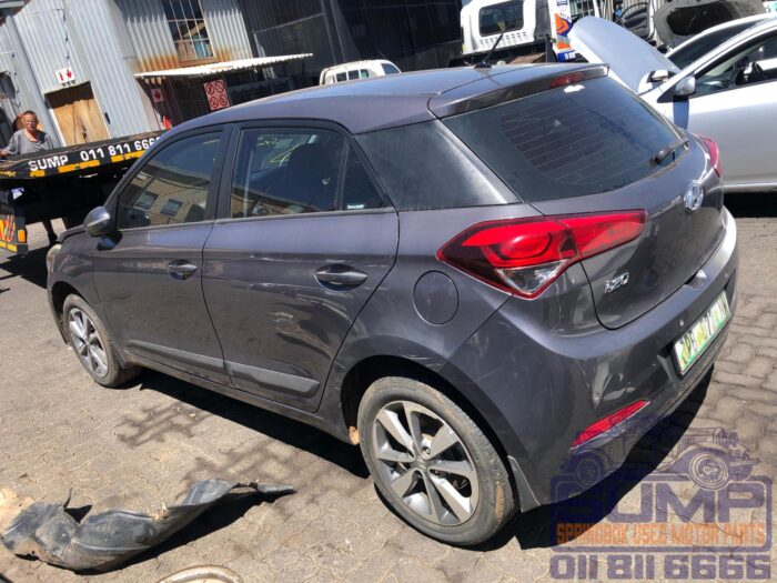 HYUNDAI , I 20 1 . 4 FLUID , GREY , 2016 ( 30327 ) - Image 7