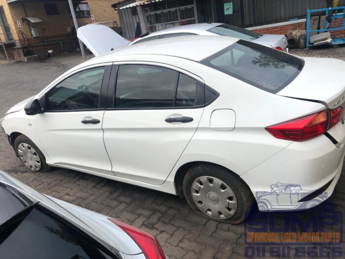 HONDA , BALLADE 1 . 5 TREND CVT , WHITE , 2017 ( 30344 ) - Image 7