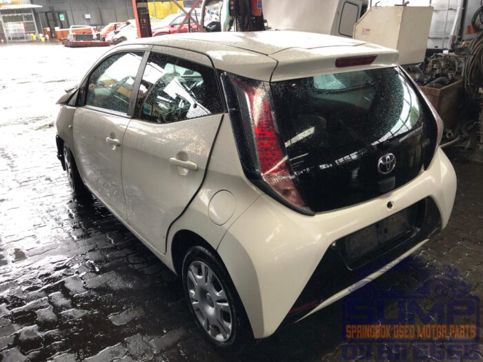 TOYOTA , AYGO 10 FRESH 5 DR , 2016 ( 30357 ) - Image 5