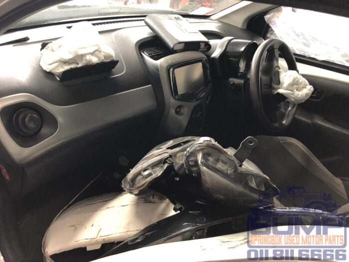 TOYOTA , AYGO 10 FRESH 5 DR , 2016 ( 30357 ) - Image 8