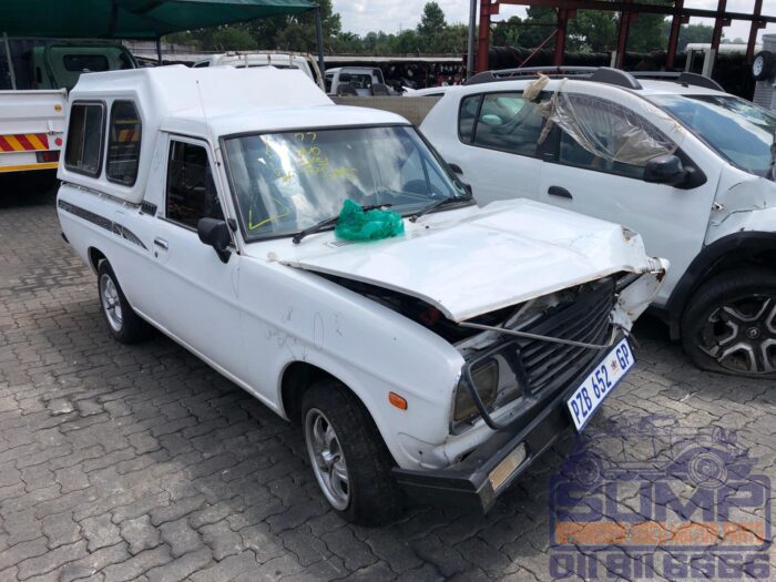 NISSAN , 1400 STD 5 SPEED ( 408 ) P / U S / C , WHITE , 2004 ( 30366 ) - Image 2