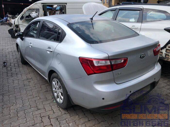 KIA , RIO 1 . 2 4 DR , SILVER , 2015 ( 30382 ) - Image 6
