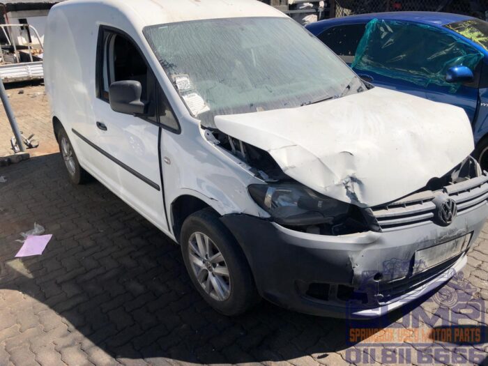VOLKSWAGEN , CADDY 1 . 6 i ( 75 KW ) F / C P / V , WHITE , 2013 ( 30385 ) - Image 2