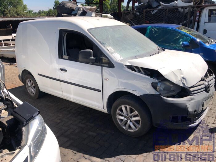 VOLKSWAGEN , CADDY 1 . 6 i ( 75 KW ) F / C P / V , WHITE , 2013 ( 30385 ) - Image 3