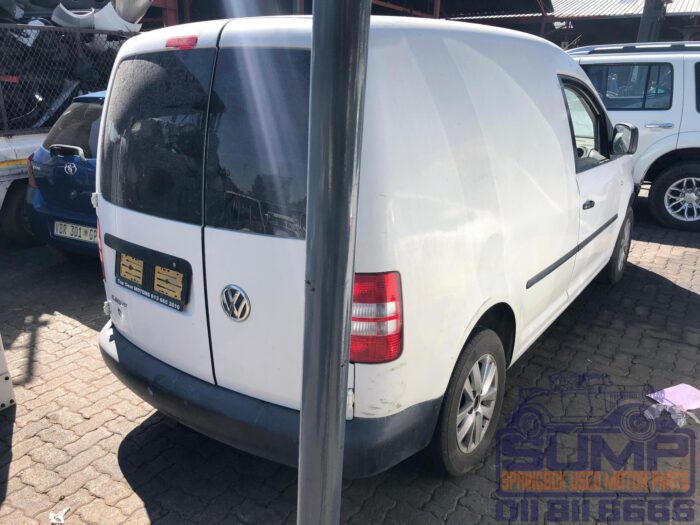 VOLKSWAGEN , CADDY 1 . 6 i ( 75 KW ) F / C P / V , WHITE , 2013 ( 30385 ) - Image 4