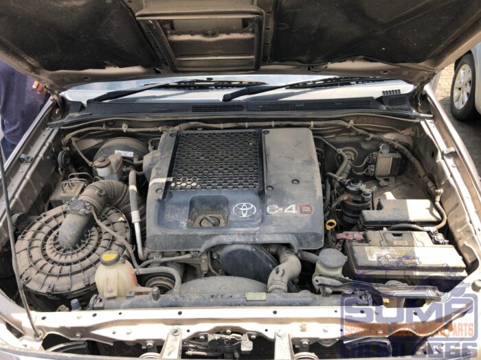 TOYOTA , FORTUNER 3 . 0 D - 4 D 4 X 4 , GOLD , 2007 ( 30383 ) - Image 11