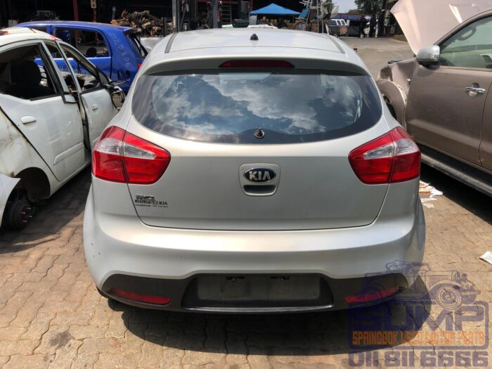 KIA , RIO 1 . 4 5 DR , SILVER , 2012 ( 30395 ) - Image 5